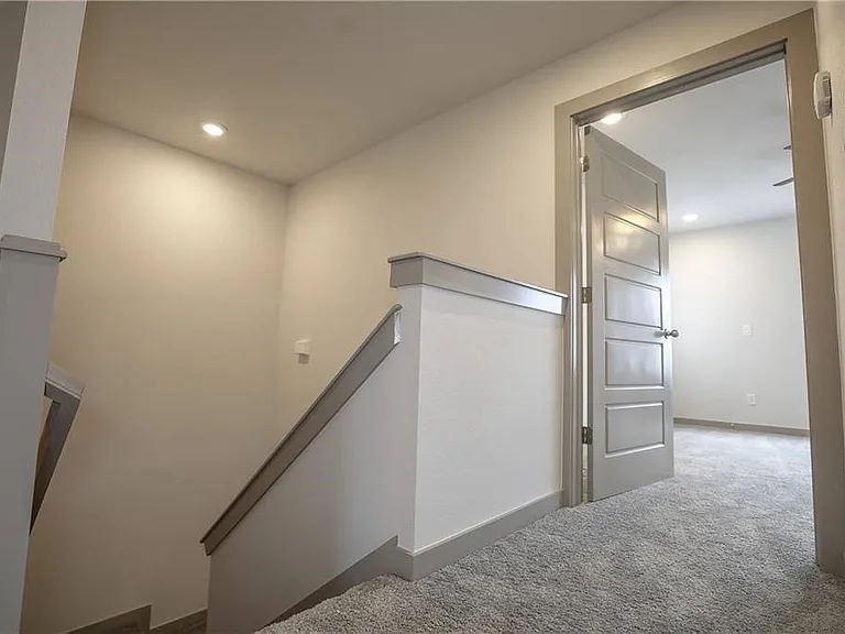 3428 SW Vel Mews — Photo 16
