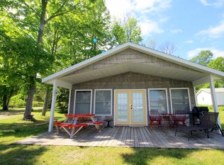 4354 Longpoint Dr #3, Cheboygan, MI 49721