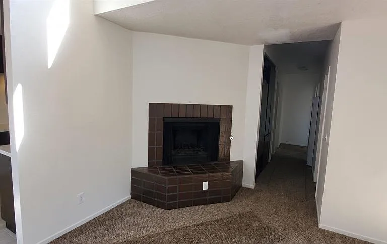 6843 Mohawk St #A — Photo 8