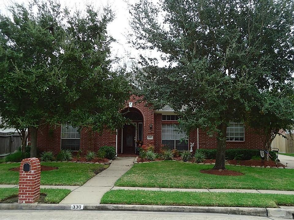 1st image of 330 Saunter Dr