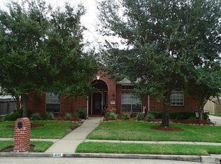 330 Saunter Dr, Stafford, TX 77477