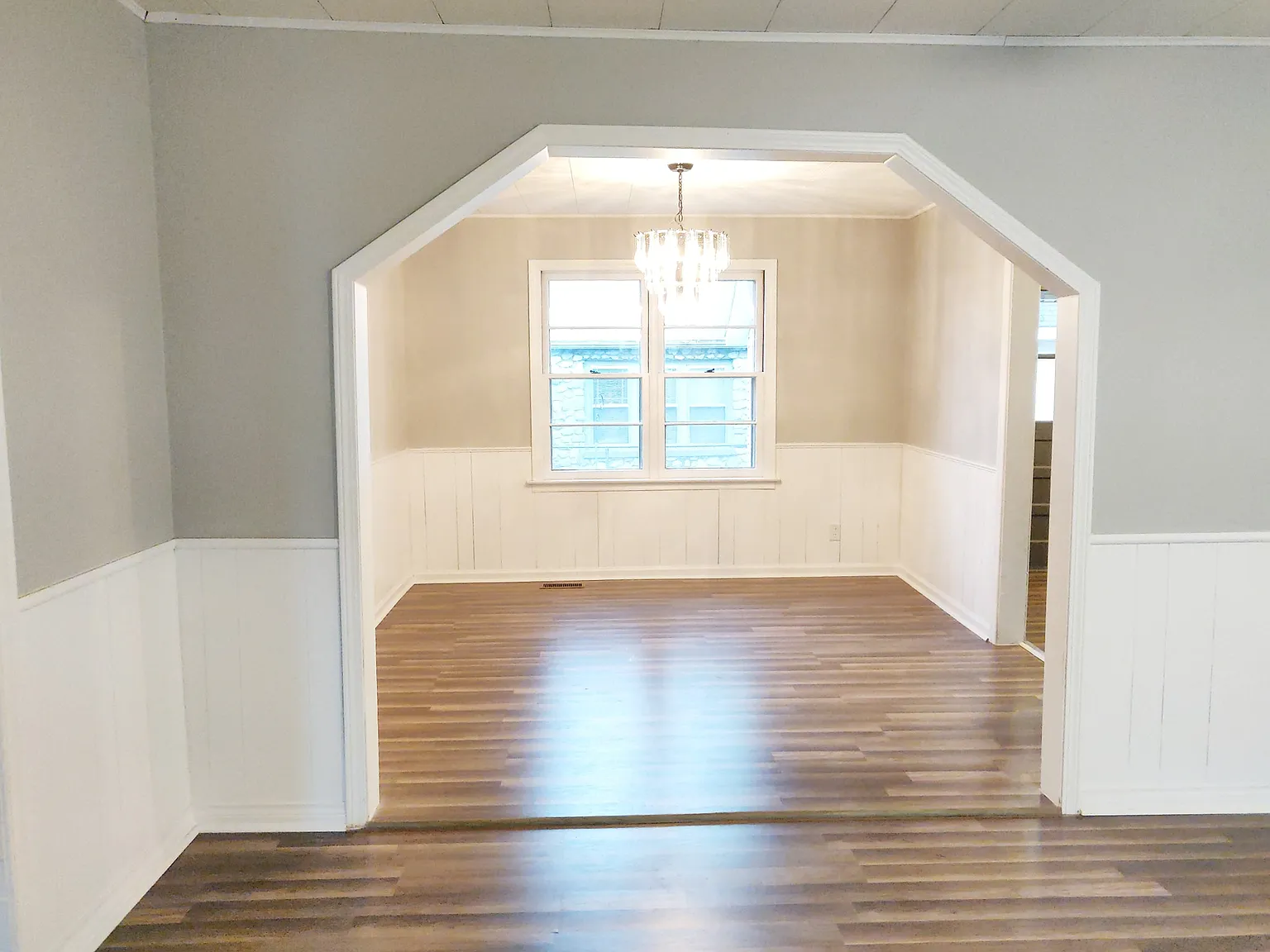 3 bed, 1271 sqft, $1,300 — Photo 3