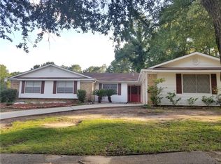 5525 Woodside Dr N, Mobile, AL 36608
