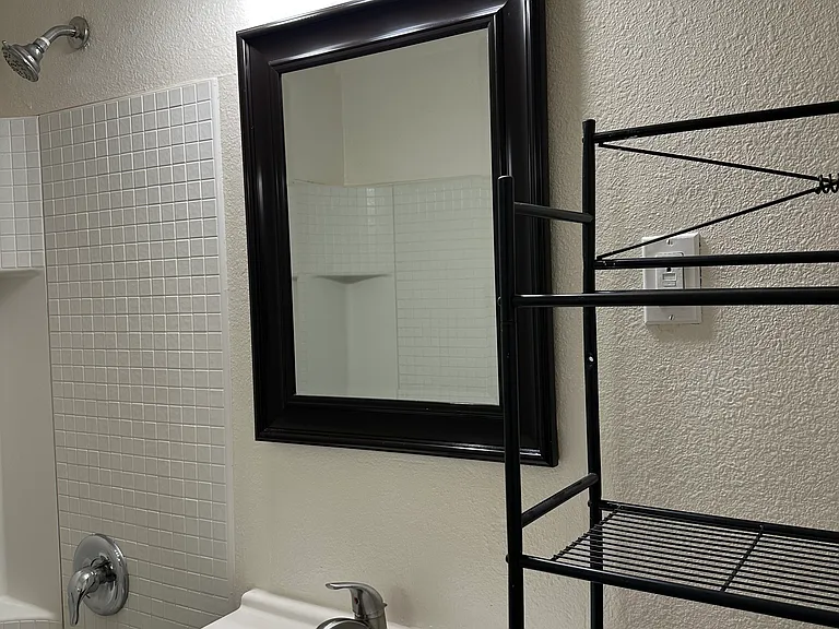 663 Eucalyptus Ave #5 — Photo 13