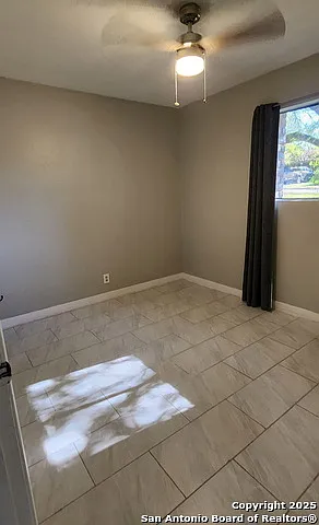 3401 Cliffside Dr — Photo 20