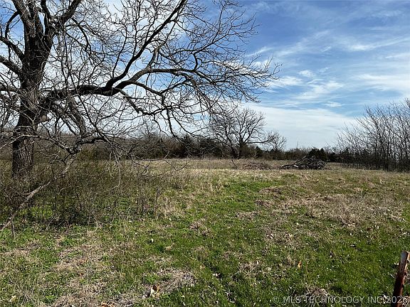 4th image of Cemetery Rd