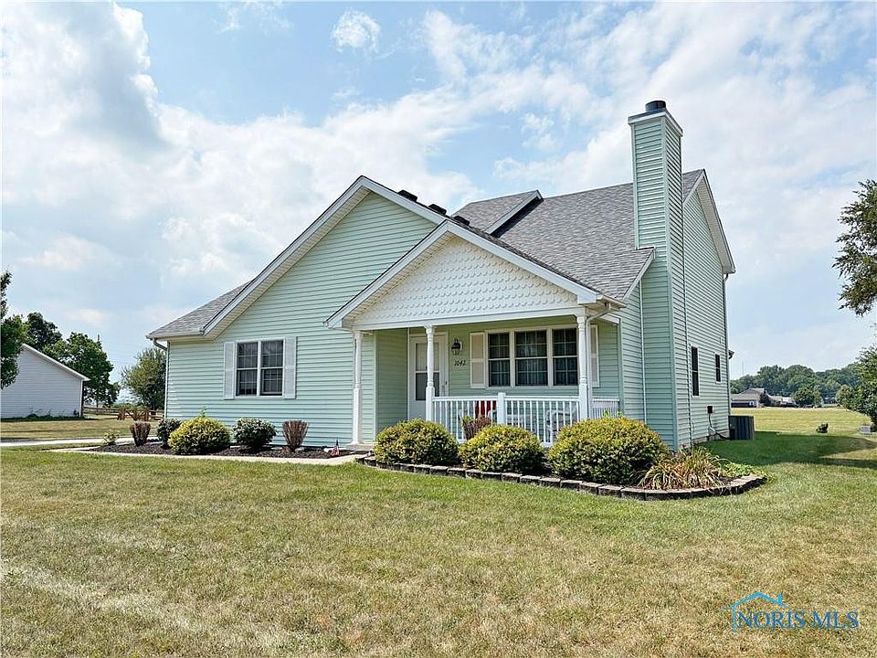 1st image of 1042 Anna Ln