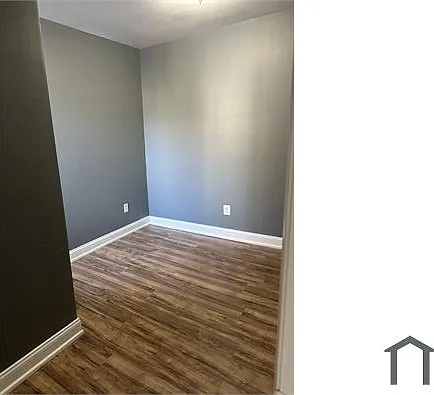 334 N 62nd St #2F — Photo 10