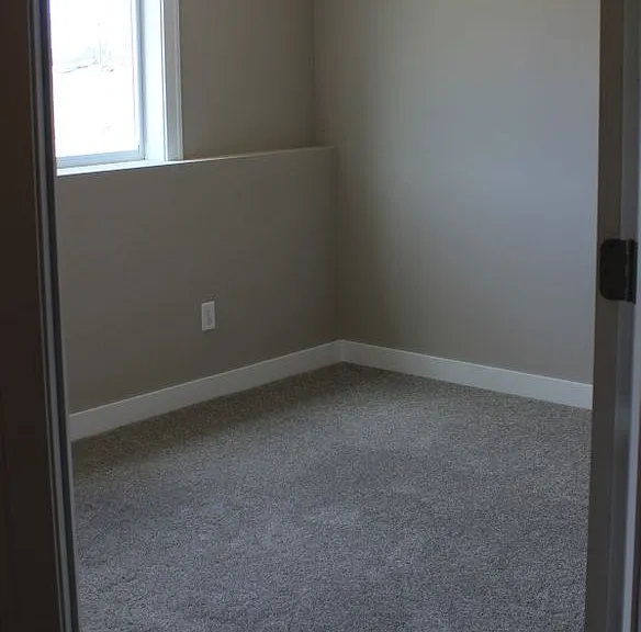 1748 Morning Glory Dr — Photo 21