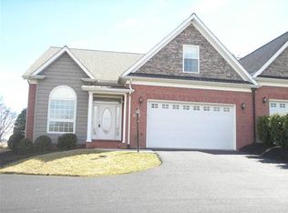 6826 Sahalee Cir, Radford, VA 24141