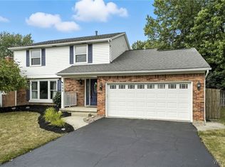 292 Oakbrook Dr, Buffalo, NY 14221