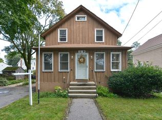 19 Howland St, Seekonk, MA 02771
