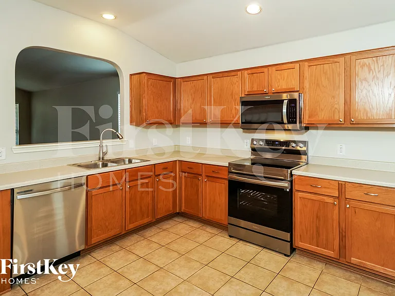 10410 Stallion Bay — Photo 6