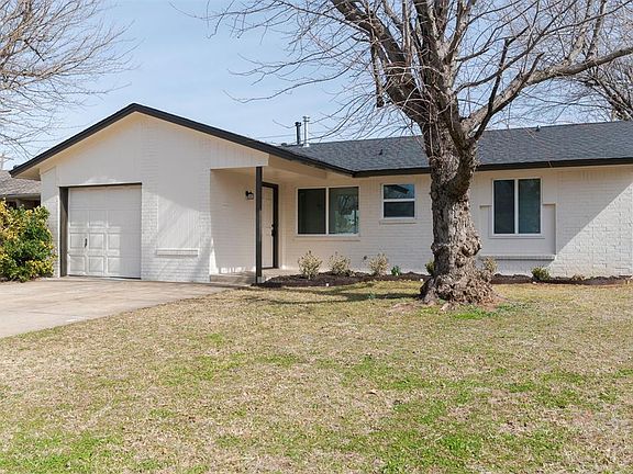 2nd image of 824 Cedar Crest Dr