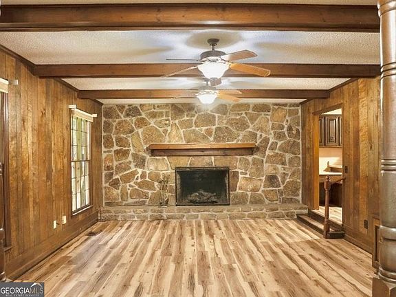 4th image of 486 Sweetwater Bnd