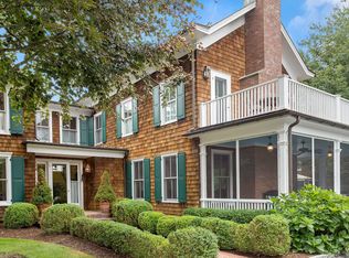 703 Flying Point Rd, Water Mill, NY 11976
