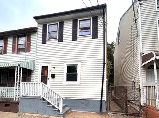 8 E Federal St, Burlington, NJ 08016