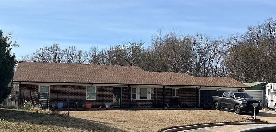 1st image of 107 Glenwood Dr