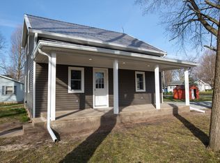 212 E Plum St, Argos, IN 46501