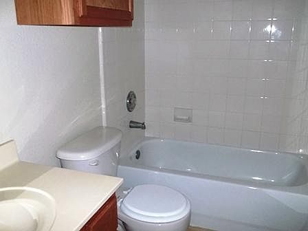 4th image of 314 Creek St APT D