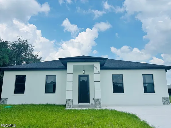 3705 E 15th St, Lehigh Acres, FL 33972