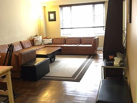 3rd image of 302 Lexington Ave #10H