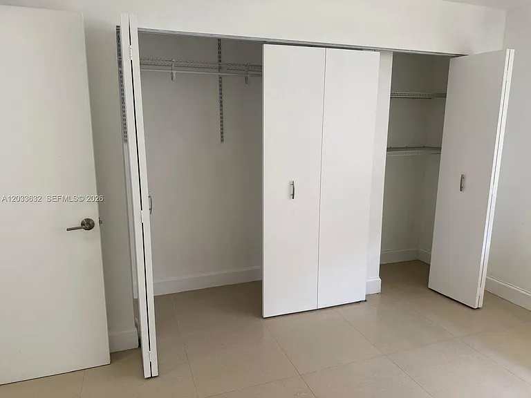 66 N Valencia Ave #Penthouse 2A — Photo 16