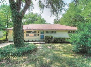 6001 W 75th St, Prairie Village, KS 66208