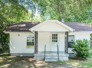 735 Everett St, Burlington, NC 27215