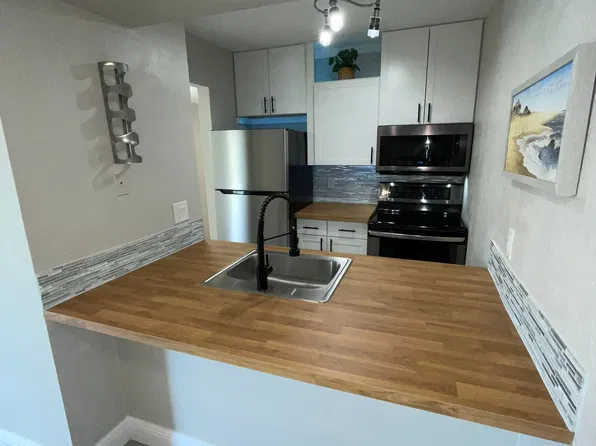 1799 N Highland Ave, Clearwater, FL