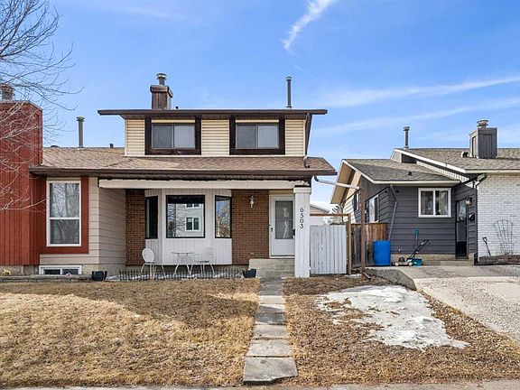 3rd image of 6503 E Rundlehorn Dr NE