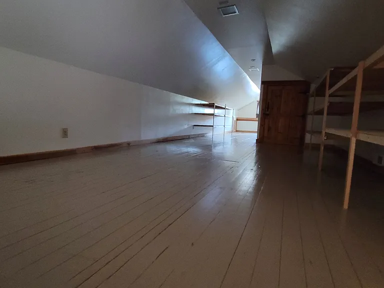482 Harrison St — Photo 13