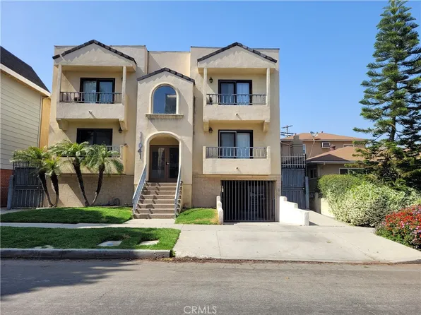 11041 La Maida St, North Hollywood, CA 91601