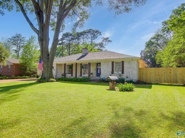 807 13th Ave SE, Decatur, AL 35601