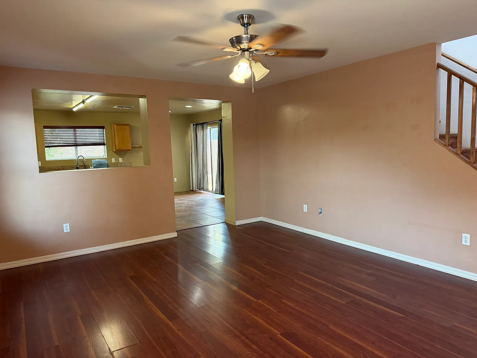 3 bed, 1552 sqft, $1,750 — Photo 3