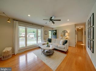 1892 Jasmine Ct, Sykesville, MD 21784
