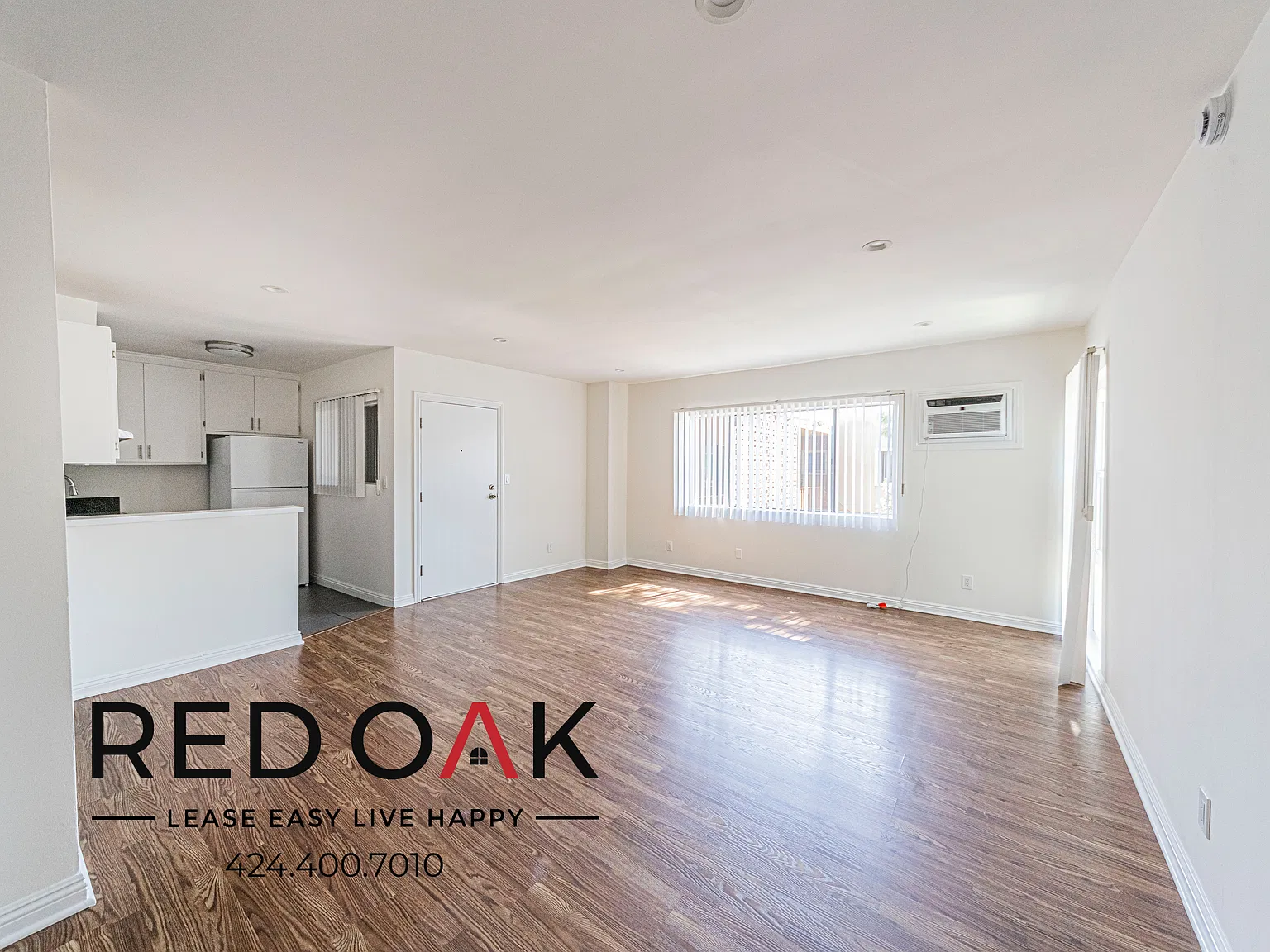 ~Low Deposit~ Incredible One Bedroom With Recessed Lighting, On-Site Laundry, And Included Parkin... — Photo 1