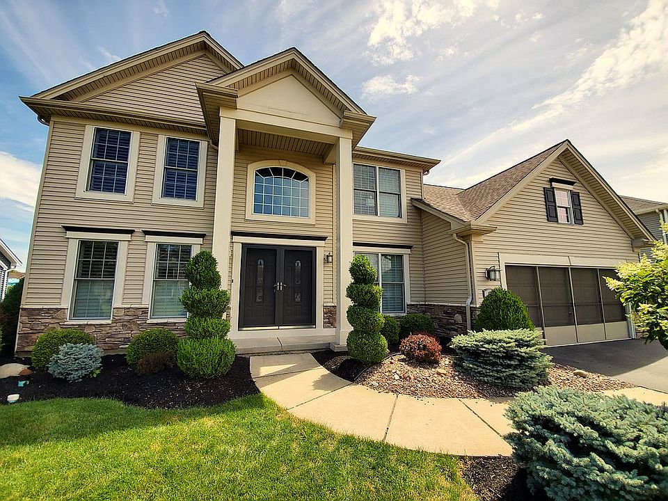 1st image of 52 Caldwell Dr