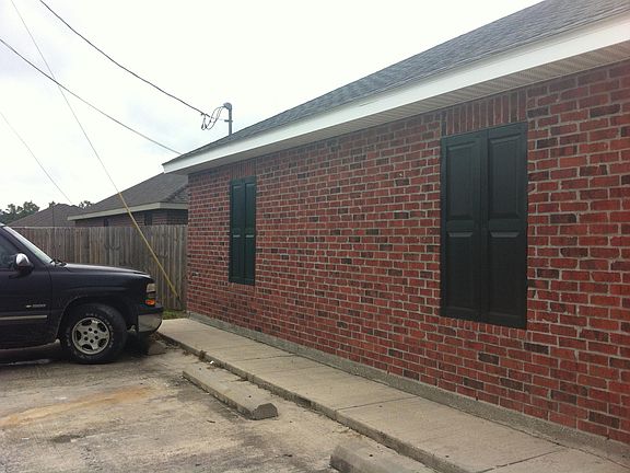 4th image of 444 Acadian Villa St APT D