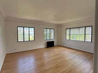 2486 NW Westover Rd APT 204, Portland, OR 97210