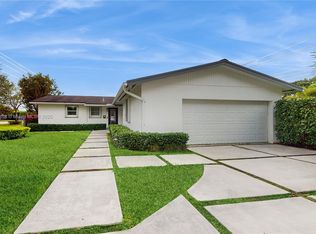 10220 SW 82nd Ave, Miami, FL 33156