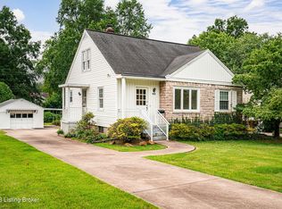 4020 Gloucester Rd, Saint Matthews, KY 40207