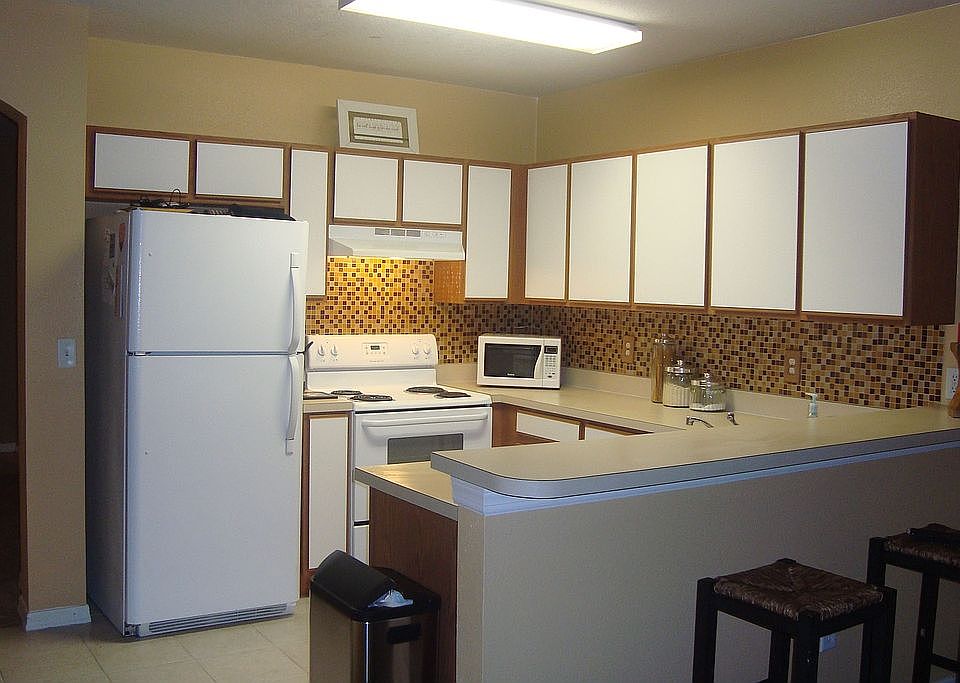 1st image of 6136 Olivedale Dr