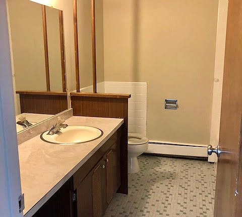 2nd image of 3111 S Harlem Ave APT 3B