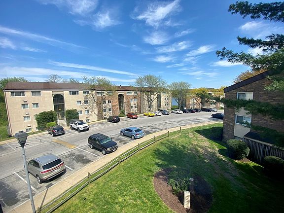 3rd image of 356 Gatewater Ct Unit 301