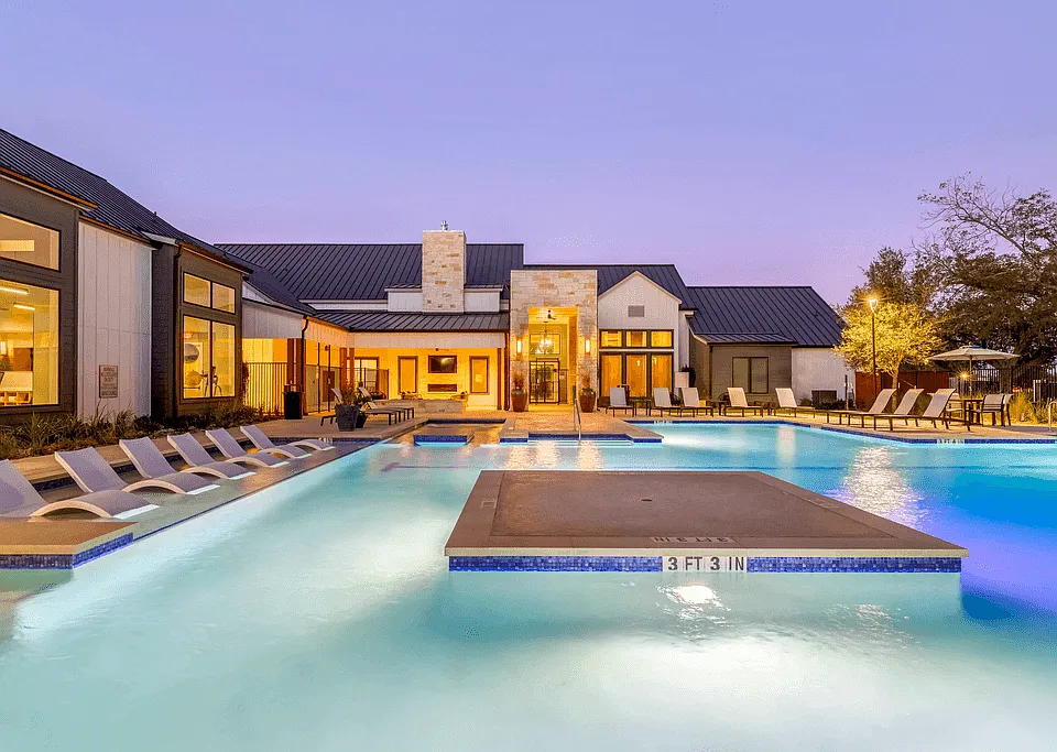 East Vue Ranch Apartments
