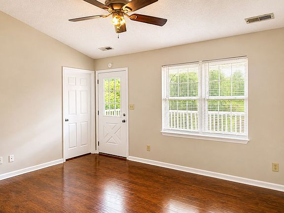 2nd image of 6330 Harrison Ooltewah Rd #6330