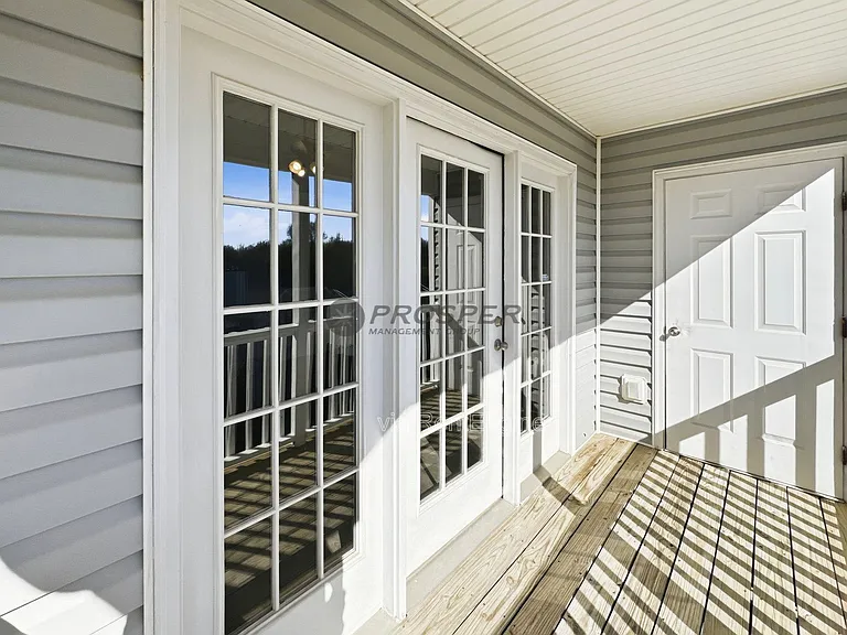 107 Pelham Square Way — Photo 21