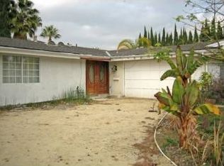 20803 Tiara St, Woodland Hills, CA 91367