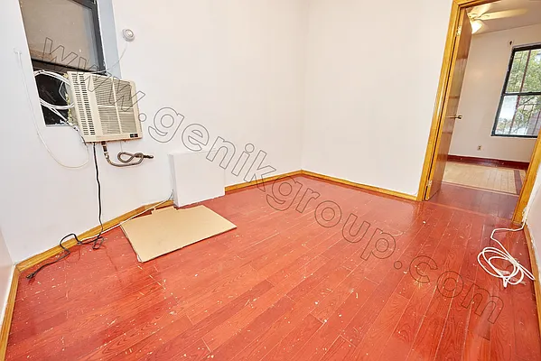 Rented by Genik Group Corp | media 12